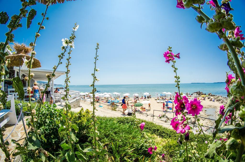 Prestige Mer D'Azur ซันนีบีช ภายนอก รูปภาพ