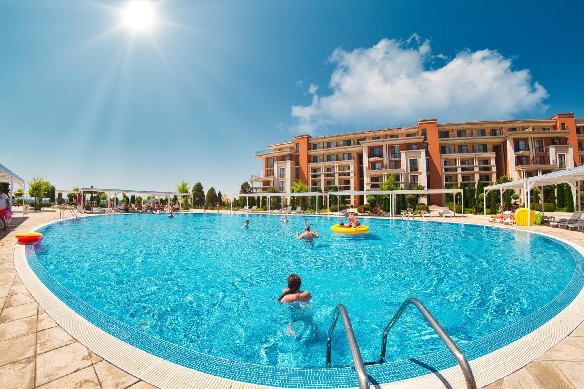 Prestige Mer D'Azur ซันนีบีช ภายนอก รูปภาพ
