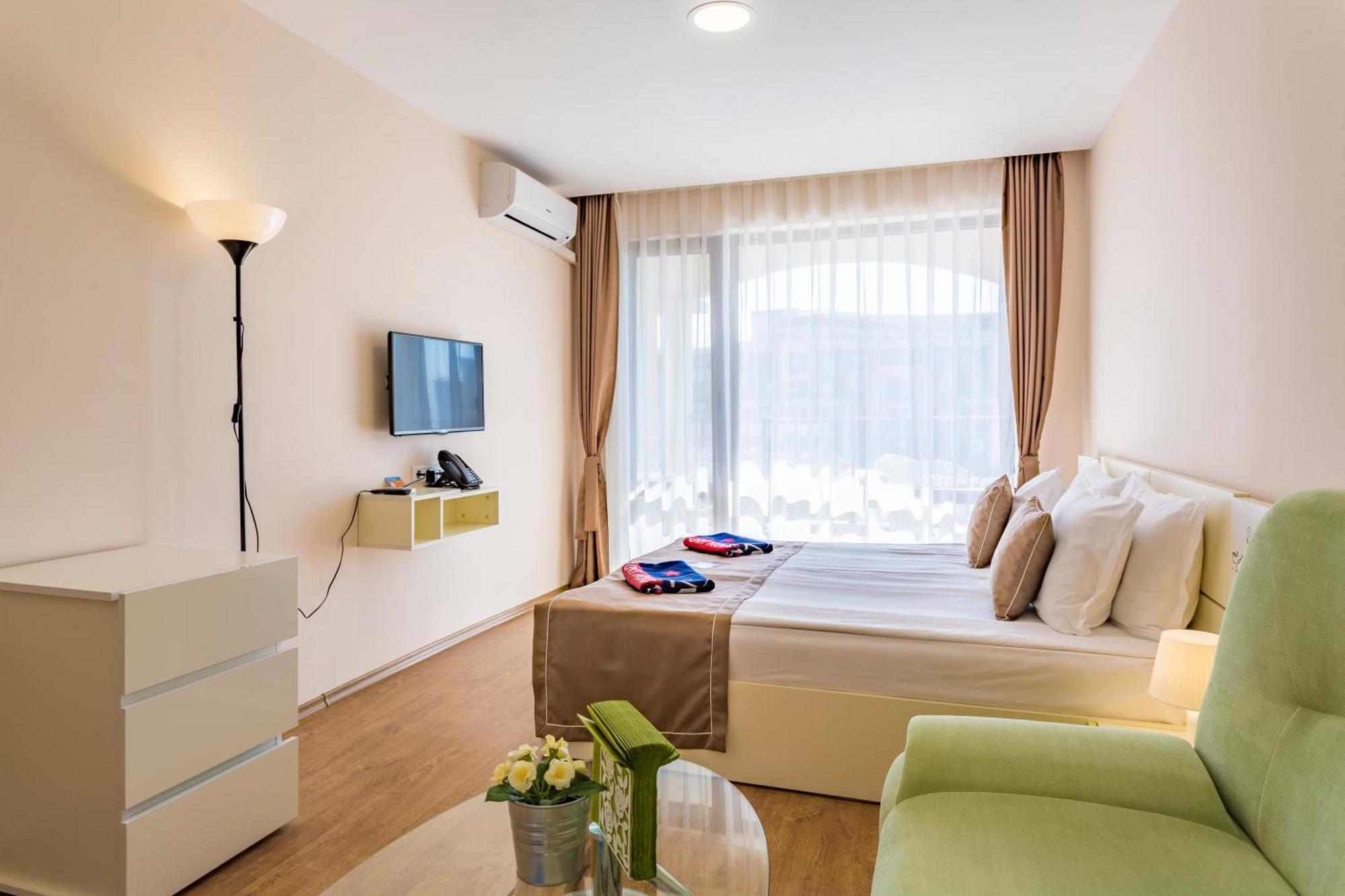 Prestige Mer D'Azur ซันนีบีช ภายนอก รูปภาพ