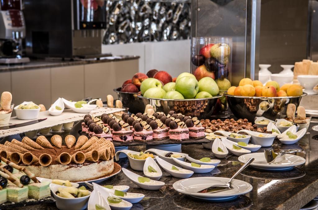 Prestige Mer D'Azur ซันนีบีช ภายนอก รูปภาพ